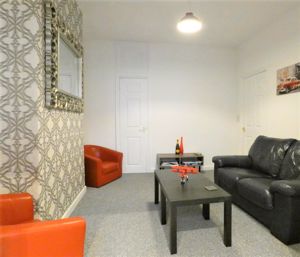 Lounge- click for photo gallery